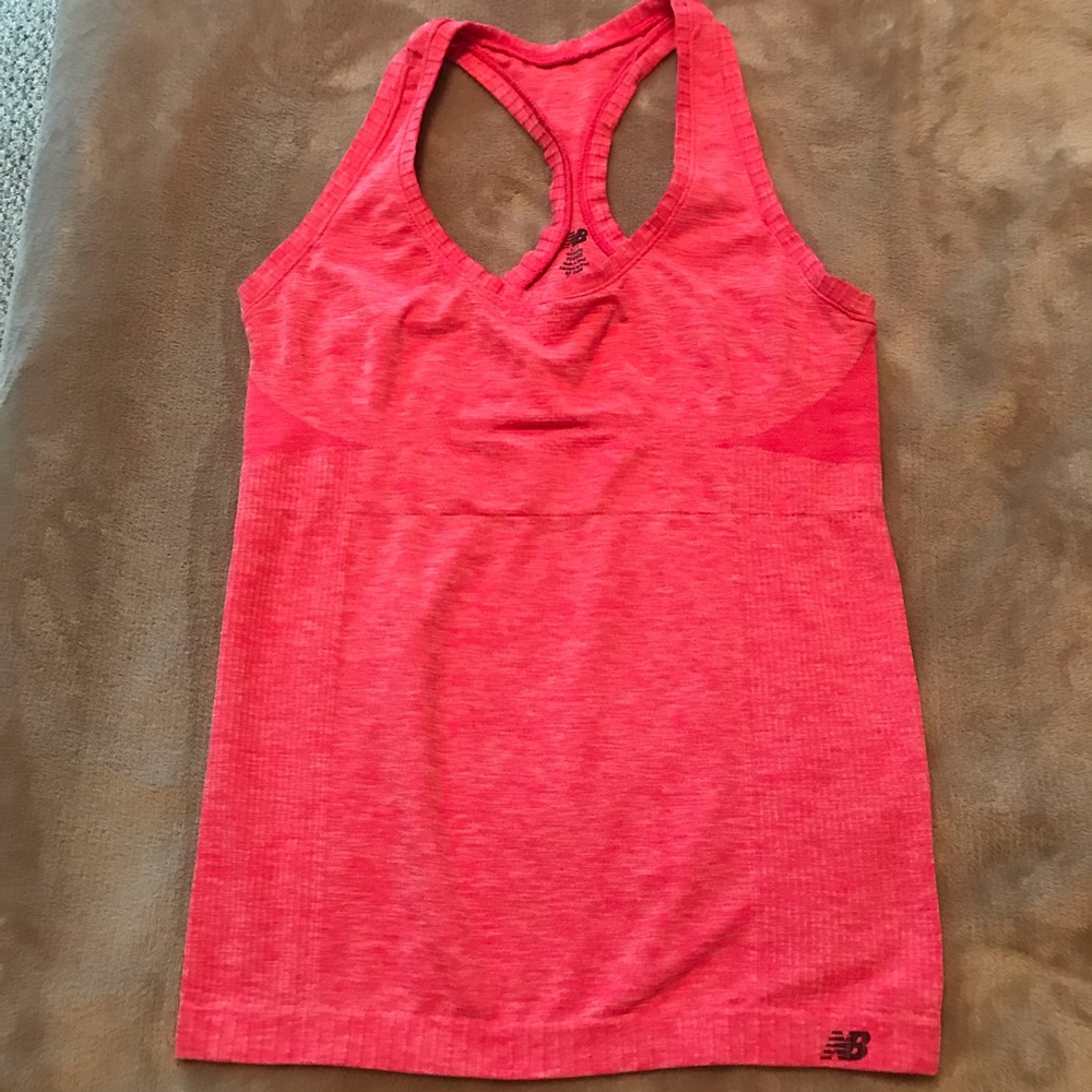 New Balance workout top